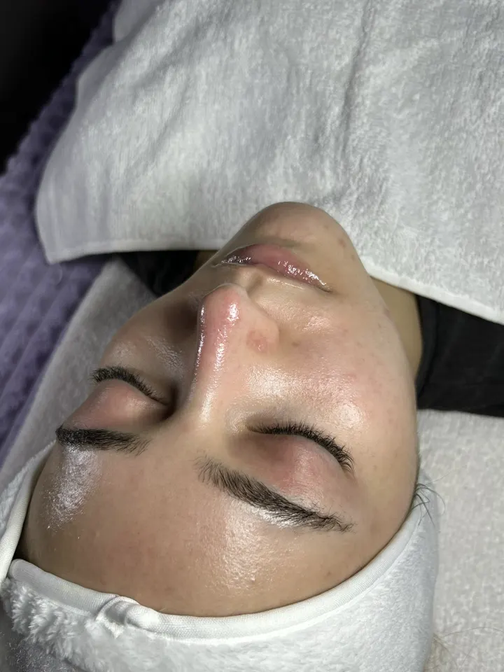 HydraSkin Beauty — visuel de sa fiche publique Nowie