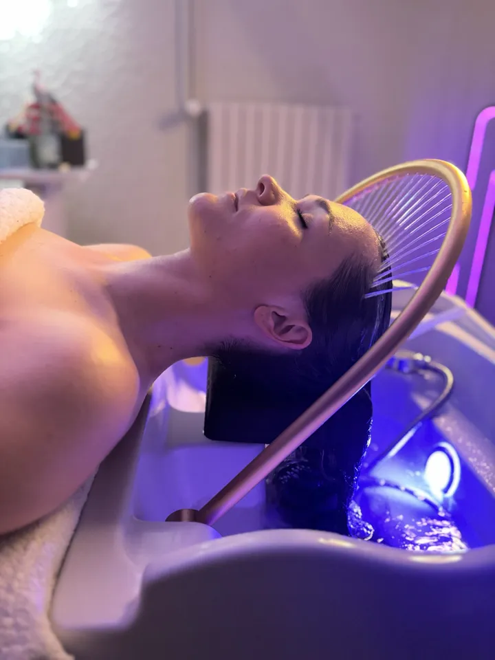 Lumina Head Spa — visuel de sa fiche publique Nowie